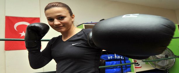 gozde bayergi kick boks ta avrupa sampiyonu oldu 1