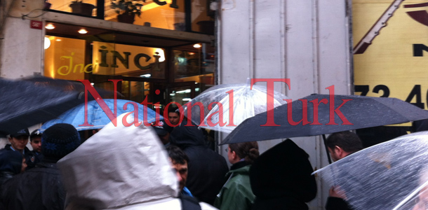 İnci Pastanesi kapanıyor, sahibi direniyor! 1 inci pastanesi kapaniyor