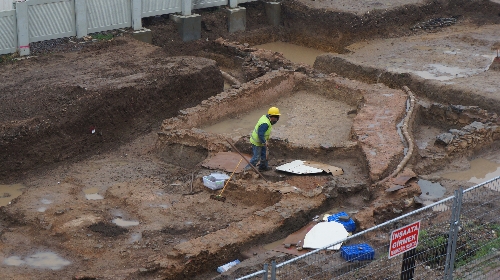 Pendik'te höyük ortaya çıktı, Marmaray çalışmaları durdu (Video) 1 pendik hoyuk