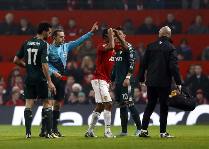 Old Trafford'da "Yeter Yıldırım Demirören" sesleri (Video) 1 cuneyt cakir manu real