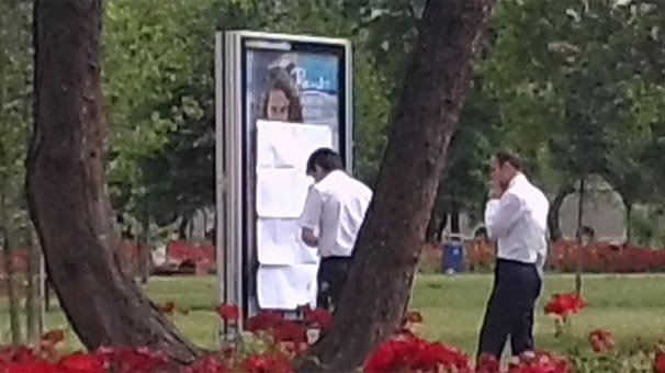 Yıldız Teknik Üniversitesi'nde garip olay! Çorap reklamını sansürlediler 1 yildiz teknik reklam sansur