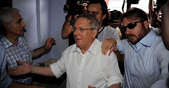 Rüştü Reçber Ozan İpek'e şike soruşturması! 1 aziz yildirim emniyet koridor
