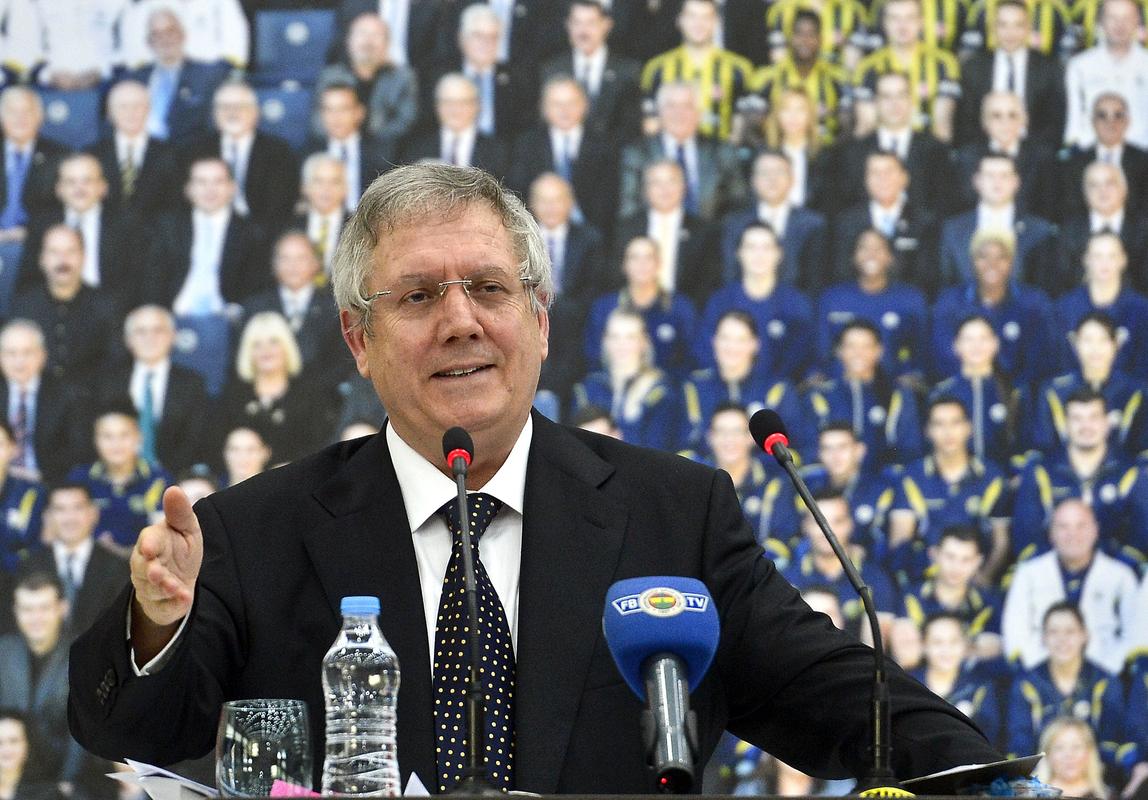 Aziz Yıldırım: Aydınlar'ı Galatasaraylıların desteklemesi tesadüf mü? 1 aziz yildirim basin toplantisi