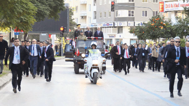 Zaytung haberi paylaşanın evine polis baskını! 1 vali cos ozerklik polis