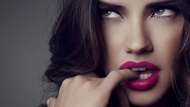 Adriana Lima'dan şok itiraf: Aldatıldım 1 adriana lima aldatildi