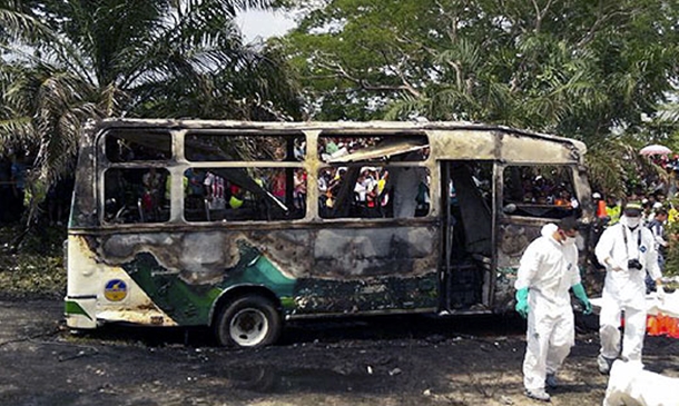 kolombiya otobus yangin