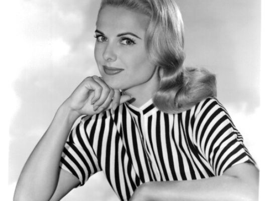 Amerikalı oyuncu Martha Hyer öldü 1 martha hyer oldu
