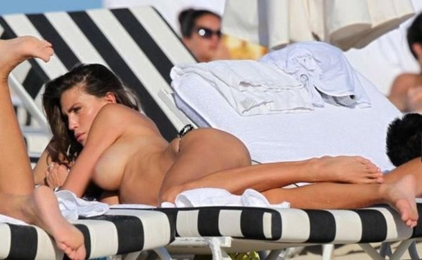 Paraguaylı güzel Sardinya’da 1 claudia galanti italya sardinya