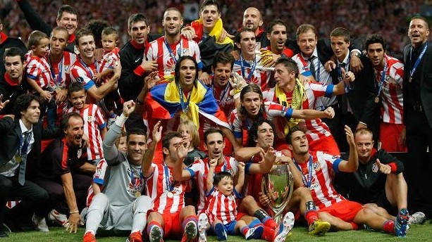 Atletico Madrid Clebrates super cup e1346496755713