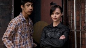 Christina Ricci Around the Block Filminde Basrolde