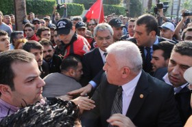 Vali Coş'tukça coşuyor! "Bunlar marjinal gruplar" 1 adana 10 kasim