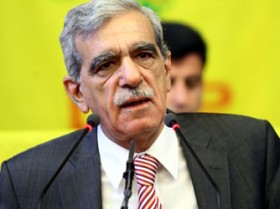 DTP Genel Başkanı Ahmet Türk'ün açıklamaları 1 ahmet turk