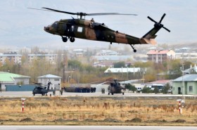 askeri helikopter cenaze