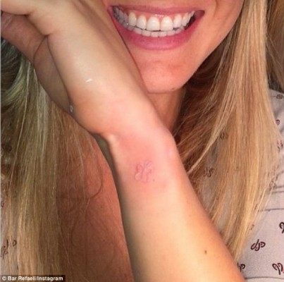 Bar Refaeli'nin 'ilk ve son' dövmesi 1 bar refaeli