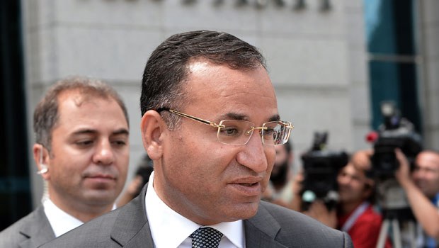 bekir bozdag akp adalet bakani