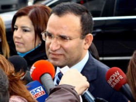 Bekir Bozdağ: Genelkurmay Savunma Bakanlığı'na bağlanacak 1 bekir bozdagg