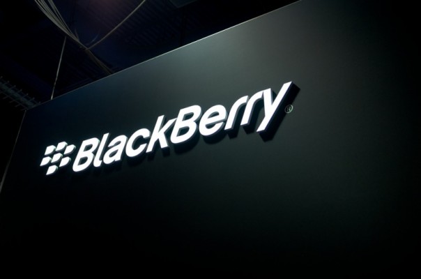 blackberry satildi