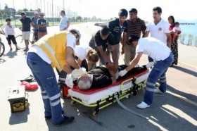 Bostancı sahilinde ölüm! Ambulans 45 dakika sonra geldi 1 bostanci sahili