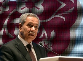 Bülent Arınç: Muharrem İnce cinsel taciz iddiasından kurtulana kadar istifa etmeli (Video) 1 bulent arincc