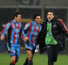 Catania Inter'i dağıttı: 3-1 (Video) 1 catania sevinc