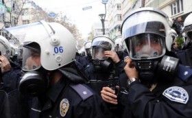 Namaz kılan, oruç tutan, alkol almayan polislere 5 tam puan! 1 cevik kuvvett
