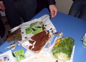 Çiğ köftecide uyuşturucu servisi! 1 cig kofte uyusturucu