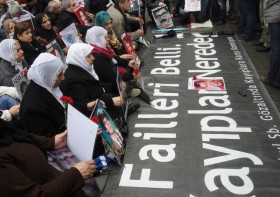 Cumartesi Anneleri 401. eylemde (Video) 1 cumartesi anneleri 401