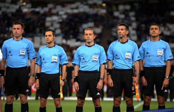 Cüneyt Çakır İspanya İtalya finalinde / Son dakika 1 cuneyt cakir euro 2012