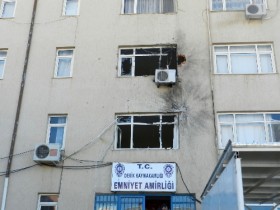 Mardin Derik'te roketli saldırı 1 derik emniyet
