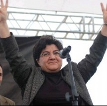 Emine Ayna iyice Coştu: Öcalan ve PKK bizim tarihimizdir 1 emine ayna