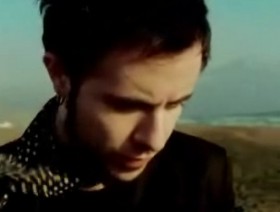 Emre Aydın Hoşçakal klibine büyük ilgi / Video 1 emre aydin hoscakal klibi1