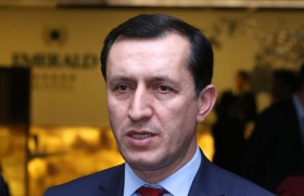 Emrullah İşler Vatikan'da 1 emrullah isler 239847 e1398516910696