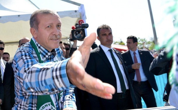 Başbakan Erdoğan: Anayasa Mahkemesi'ni de dinliyorlar 1 erdogan konya e1398523717594