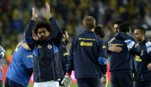 Fenerbahçe Eskişehirspor maçı geniş özeti ve penaltılar / Fenerbahçe finalde (Video) 1 fenerbahce eskisehirspor maci genis ozeti penaltilar e1368081451702