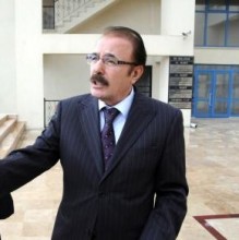 Ferdi Tayfur hastaneye kaldırıldı 1 ferditayfurr e1273471338118