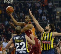 Derbide gülen taraf Galatasaray Liv Hospital 1 galatasaray fenerbahce