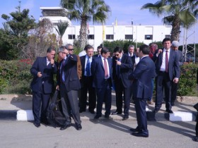 Bakanlar varken Gazze yine bombalandı: 10 yaralı 1 gazze davutoglu