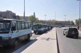 Gebze - Harem minibüsçüleri E-5'i kapattı 1 gebzeharem