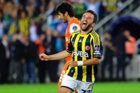 Fenerbahçe İstanbul Büyükşehir Belediye maçı özeti (Video) 1 gokhangonul goll