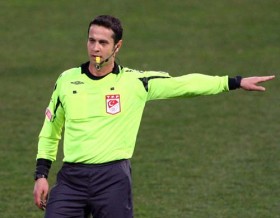 Galatasaray Fenerbahçe derbisinin hakemi belli oldu 1 halis özkahya