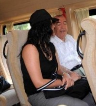 Nazlıcan, intihara kalkıştı! 1 halis toprak veesi minibus e1270449013119