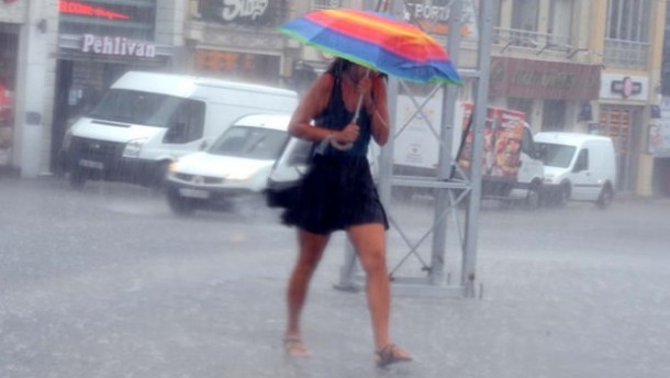 Bu kez TOMA değil sağanak yağış! 1 istanbul yagmur toma