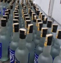 İzmir'de kaçak içki operasyonu 1 izmir de kacak icki operasyonu