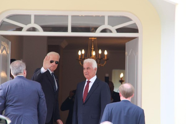 Joe Biden Kıbrıs'ta: ABD iki lideri cesaretlendirmek istiyor 1 joe biden eroglu gorusmesi
