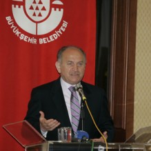 Kadir Topbaş: İstanbul'da deprem yasası çıkmalı 1 kadirtopbas300