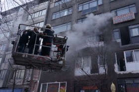 Kağıthane’de yangın: Mahsur kalan 7 kişi kurtarıldı 1 kagithane yangin