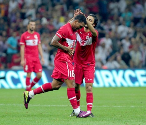 Az pozisyon, farklı galibiyet! Türkiye Estonya maçı golleri ve özeti (Video) 1 kazim millitakim gol