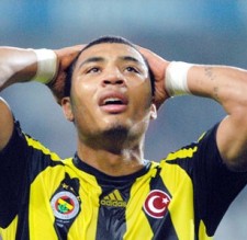 Flaş! Colin Kazım trafik kazası geçirdi 1 kazim uzuntulu