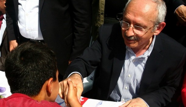 Kemal Kılıçdaroğlu: En büyük devrimci Hz. Muhammed 1 kilicdaroglu bayram e1345449958932