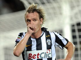 Fenerbahçe Krasic ve Yobo'yu borsaya bildirdi / Son dakika 1 milos krasic